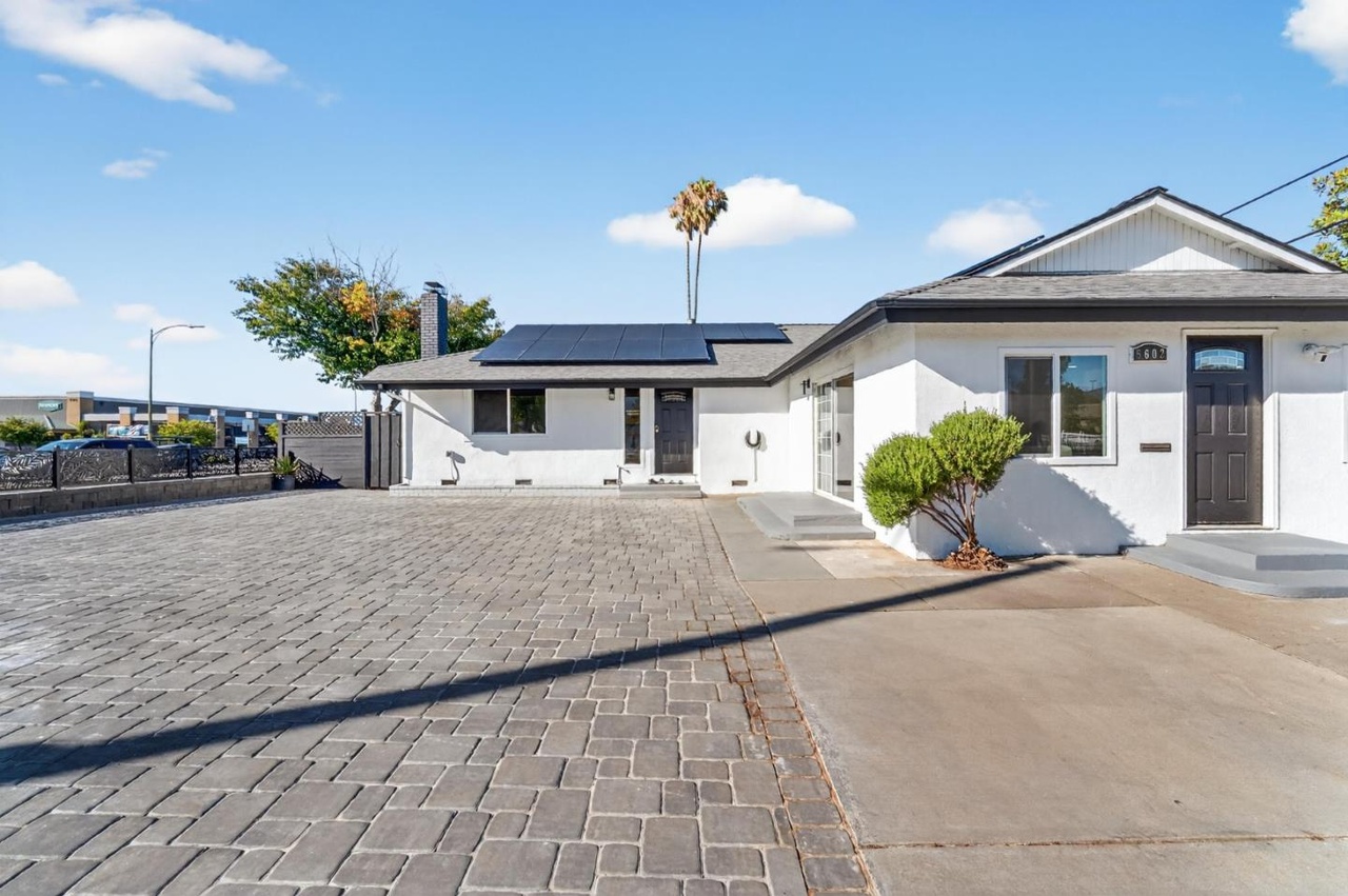 SAN JOSE, CA 95118 | 3 beds| 2 baths | $1,588,000